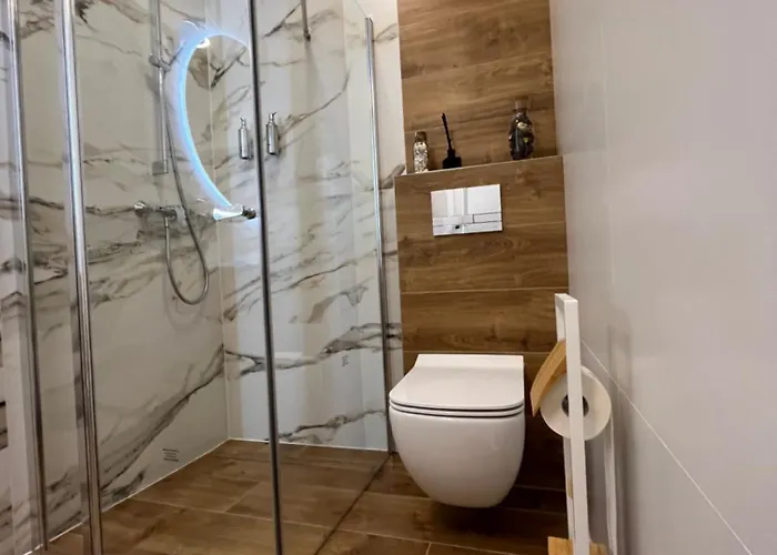 Sloneczny Widok Boczny Na Jezioro